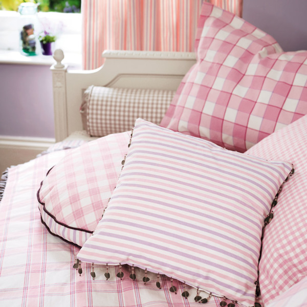 Whitby Pink/Ivory Fabric by Sanderson